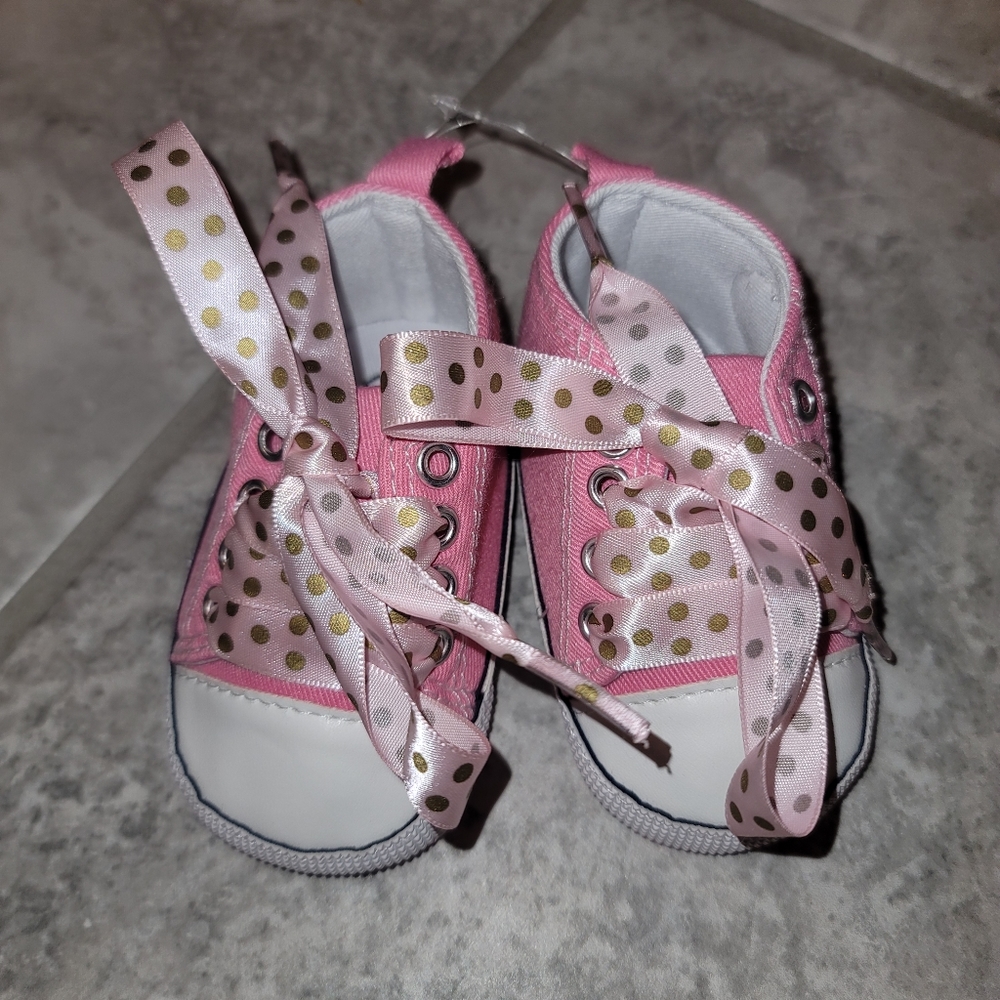 2 Pairs Baby Shoes
